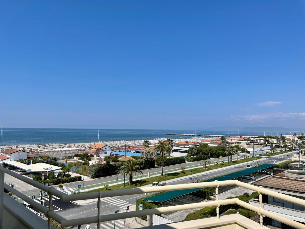 Hotel Atlantico Forte dei Marmi Exterior foto